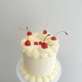 Vintage Circle Cake
